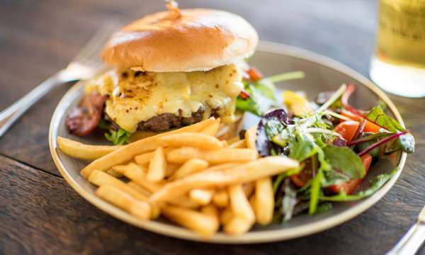 Beachside Grill at Saunton Sands - Burger