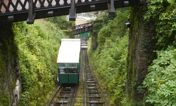 Lynton and lynmouth cliff railway