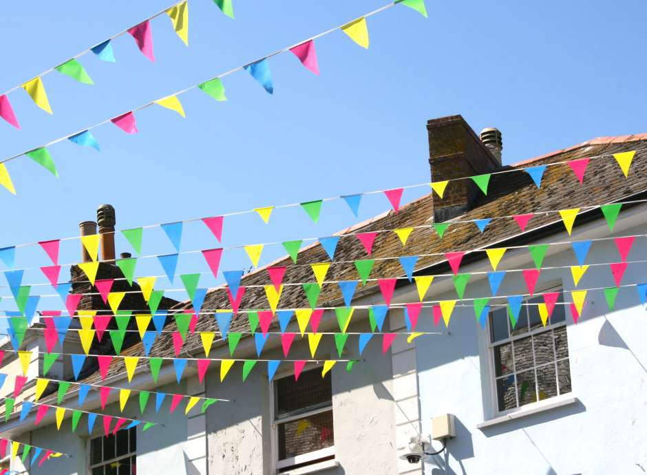 Bunting in the sky